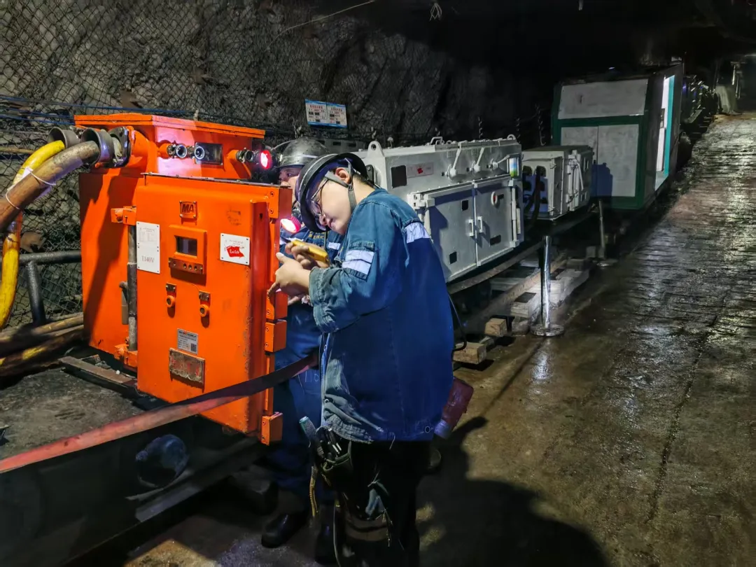 1760423722797249.jpg 1760423722797249.jpg